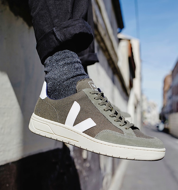 veja baskets v-12 recycl&eacute; vert xd0102820